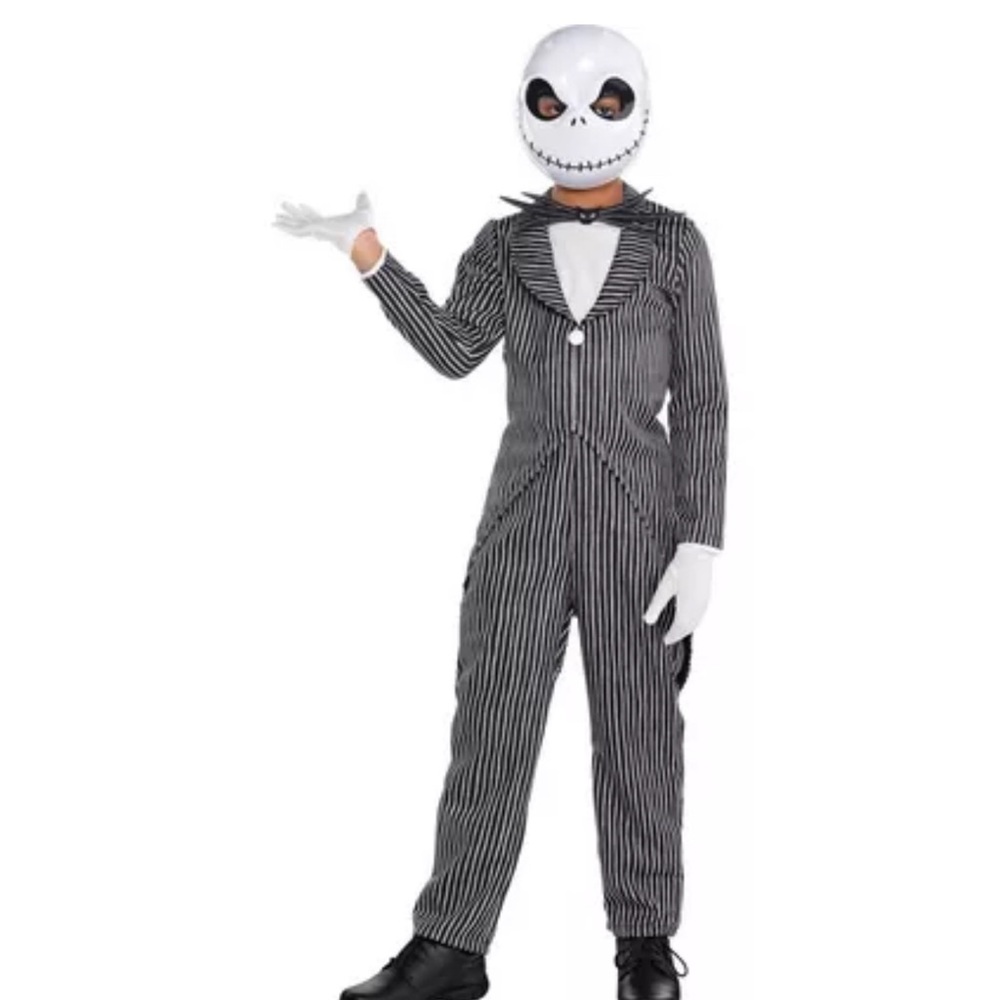 USED ONE TIME PERFECT CONDITION HALLOWEEN COSTUME